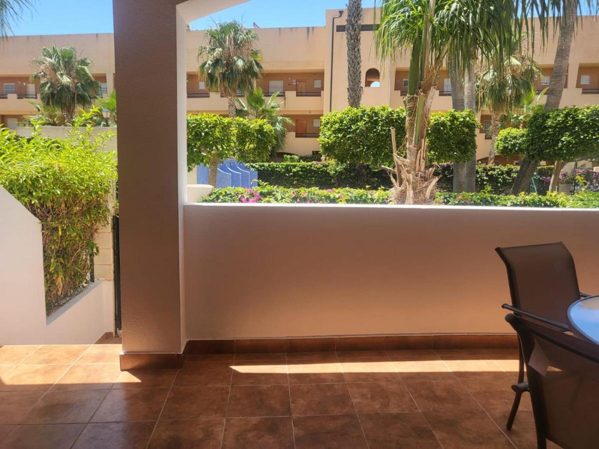 ¡Bajo Precioso Con Salida Directa A La Piscina Comunitaria En Paraiso De Vera! Eksteriør billede