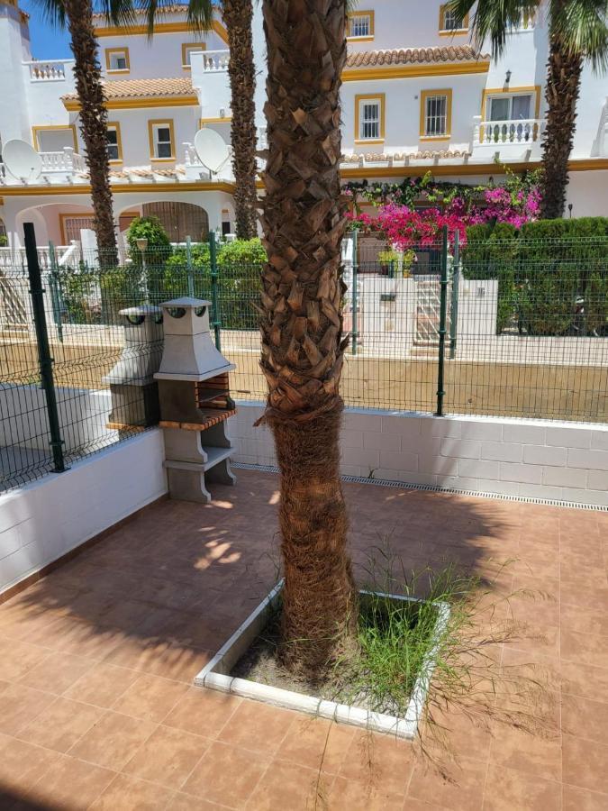 ¡Bajo Precioso Con Salida Directa A La Piscina Comunitaria En Paraiso De Vera! Eksteriør billede